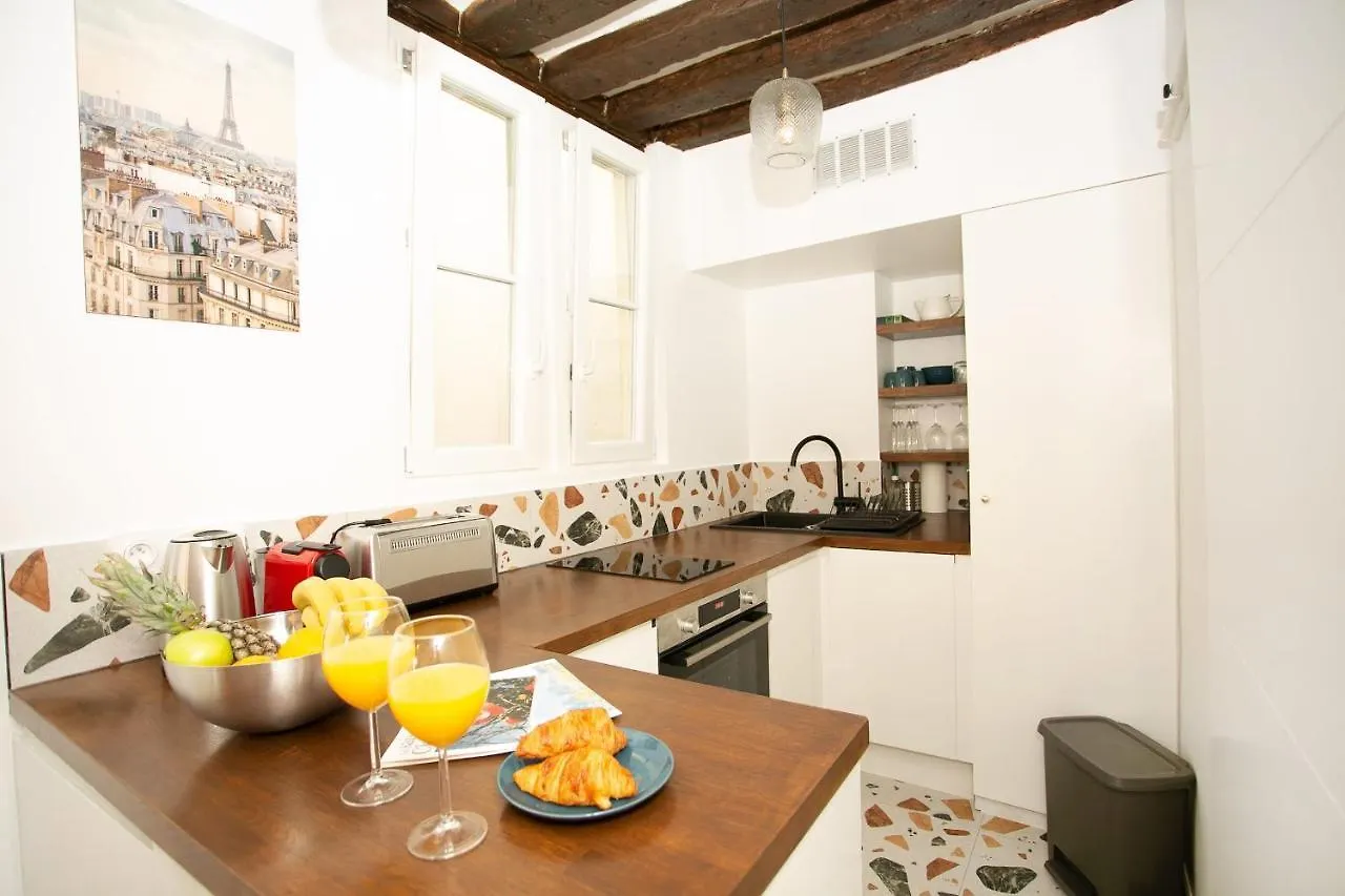 Le Marais & Pont Marie - City Apartment Paris